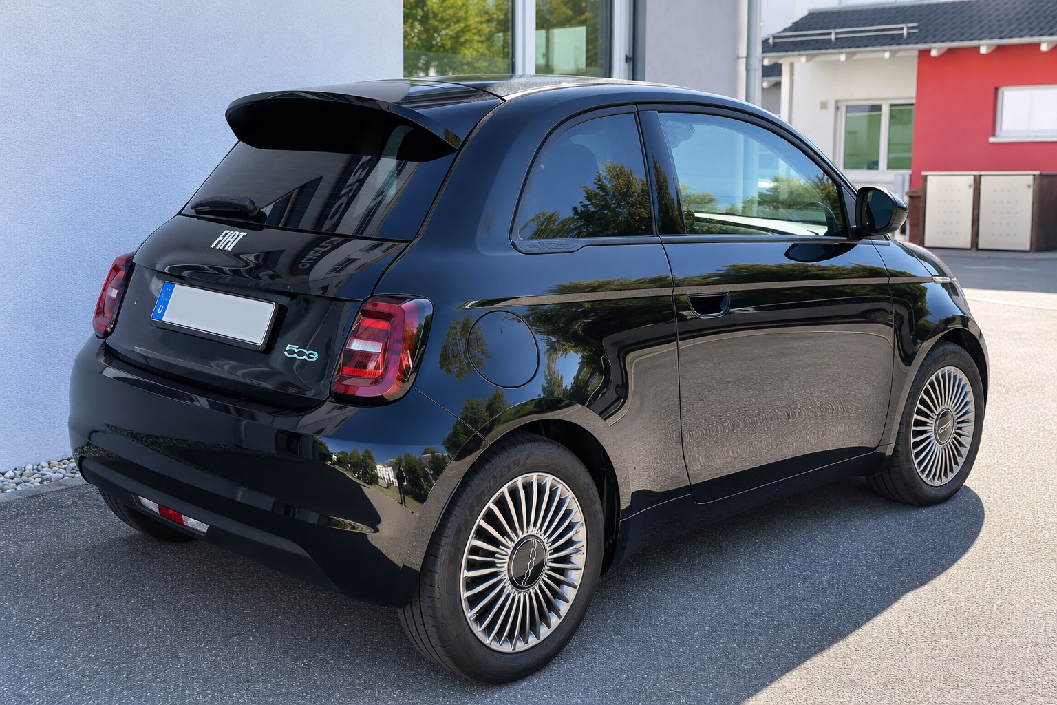 Fiat 500 mit getönten hinteren Scheiben von Folienschmiede